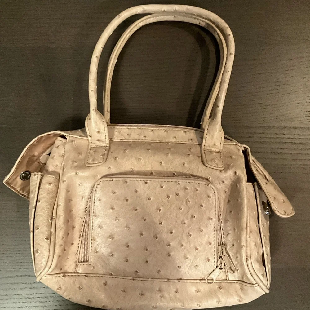 New Directions Textured Tan Purse